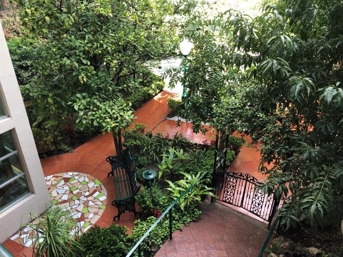 Hotel Inn Galerias Агуаскалиентес Екстериор снимка